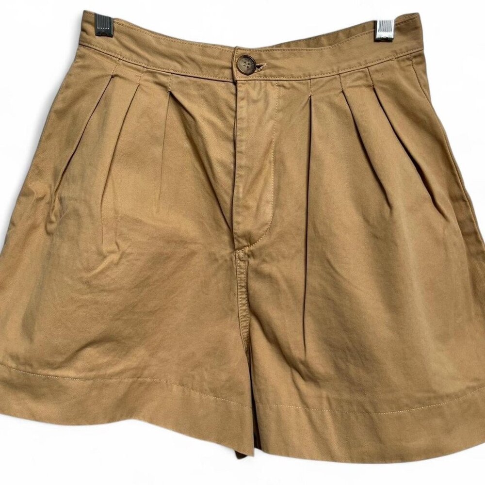 DÔEN khaki high waisted shorts!